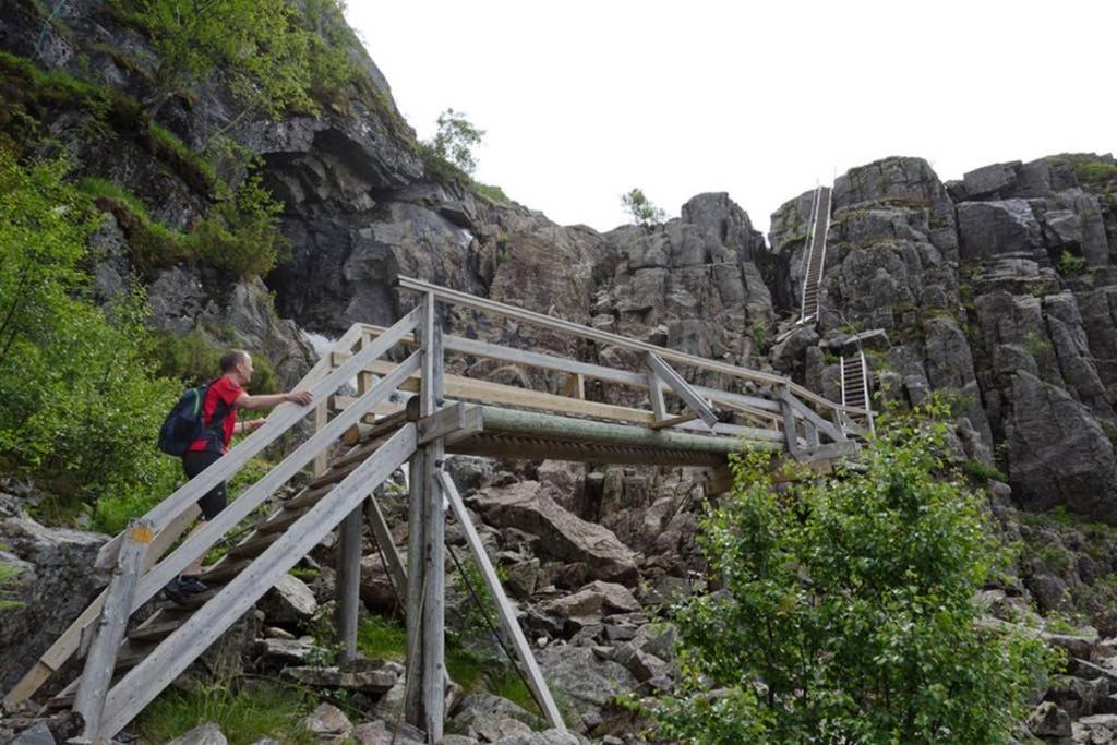 Вилла Skjerping Gardshus, Lonevag Экстерьер фото